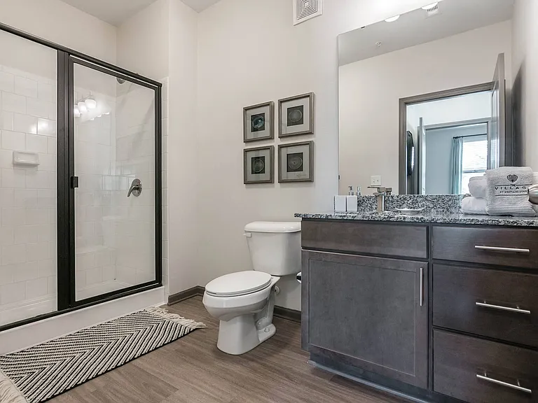 Village at Westland Cove Apartments — Photo 13