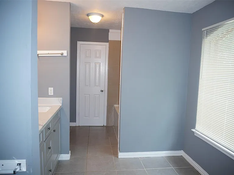 3352 Jan Ct — Photo 28
