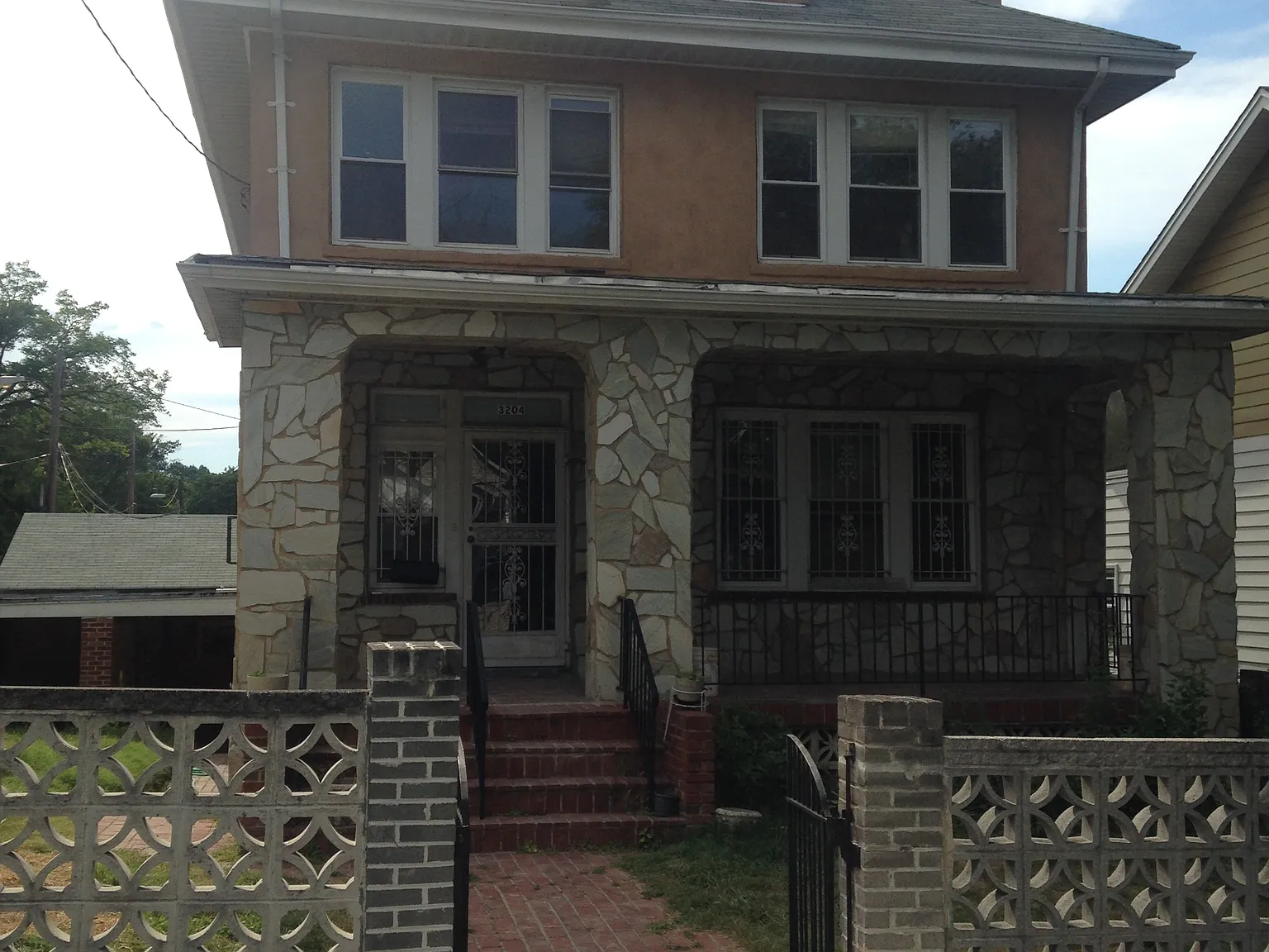 2 bed, 1151 sqft, $1,650 — Photo 2