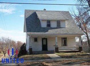 2520 Court St, Sioux City, IA 51104