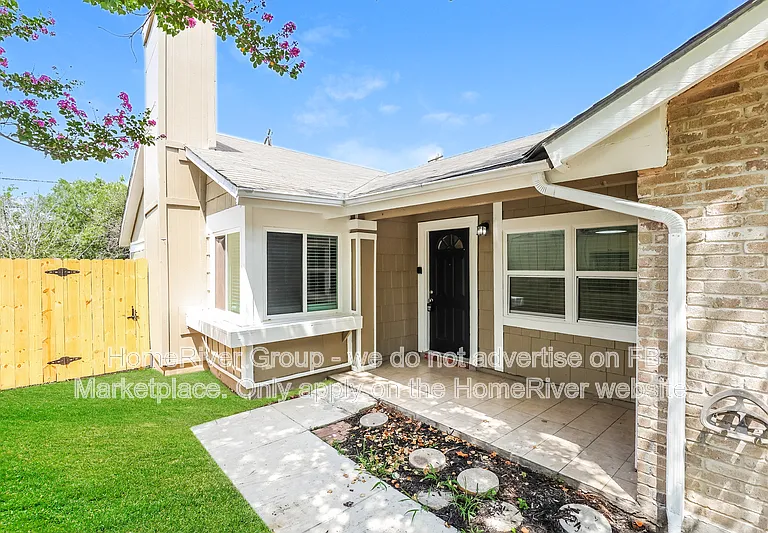 3427 Lake Tahoe — Photo 2