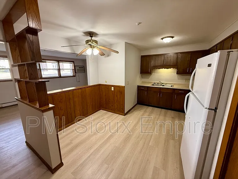 905 W 18th St #103 — Photo 3