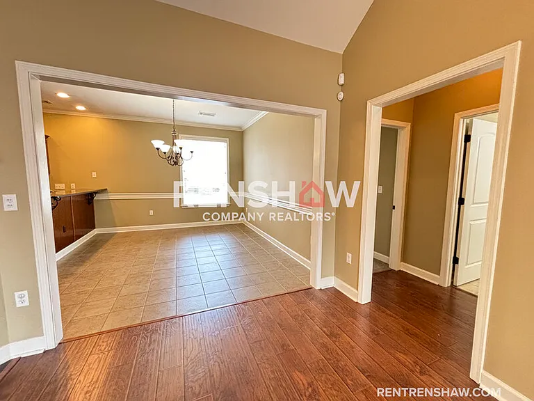 1395 Calumet Farms Dr — Photo 4