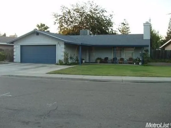 617 Curran Dr, Waterford, CA 95386