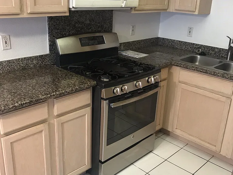 1804 Camden Ave #203 — Photo 6