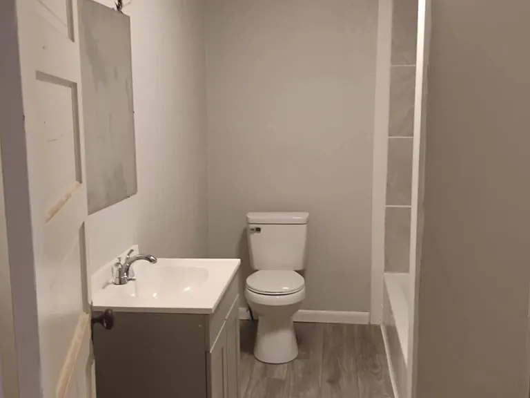 203 Randolph Ave #5 — Photo 2