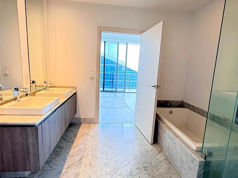 801 S Miami Ave #5108 — Photo 6