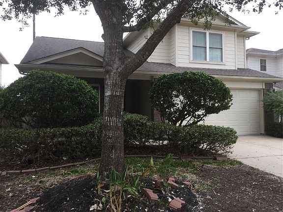 3rd image of 19718 Twin Canyon Ct