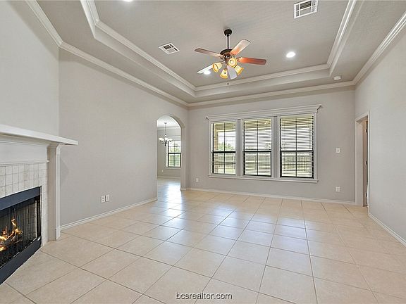 3rd image of 4008 Sunny Meadow Brook Ct