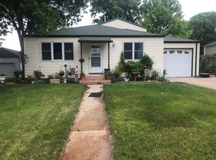 603 Sunset Rd, Mc Cook, NE 69001