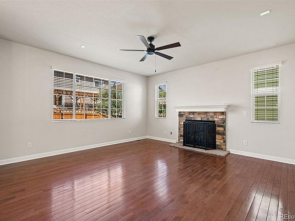 4th image of 1375 Morningview Lane