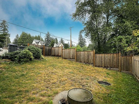 2nd image of 14188 68th Ave