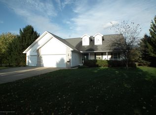 5399 Mirage Cir, Dimondale, MI 48821