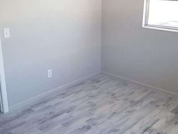 5th image of 700 S Betty Ln APT 9
