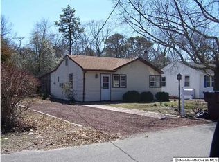 730 Long Branch Ave E, Bayville, NJ 08721
