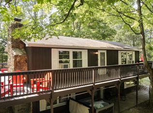 110 Tower Cir, Berkeley Springs, WV 25411