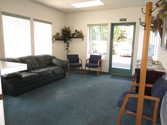 3rd image of 38143 Martha Avenue