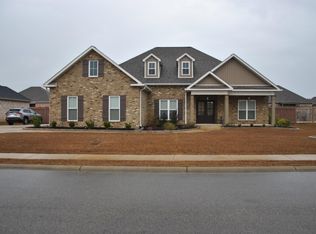 124 Blue Mist Ln, Kathleen, GA 31047