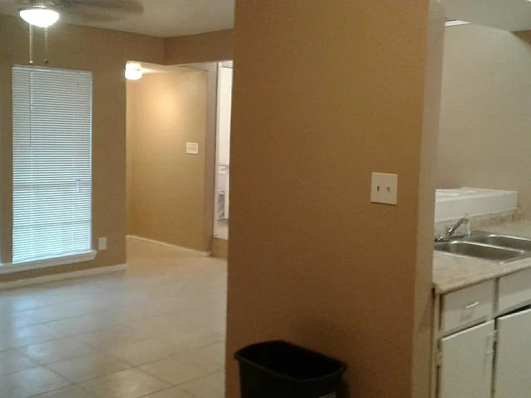 5808 Sweeney Cir #D — Photo 11