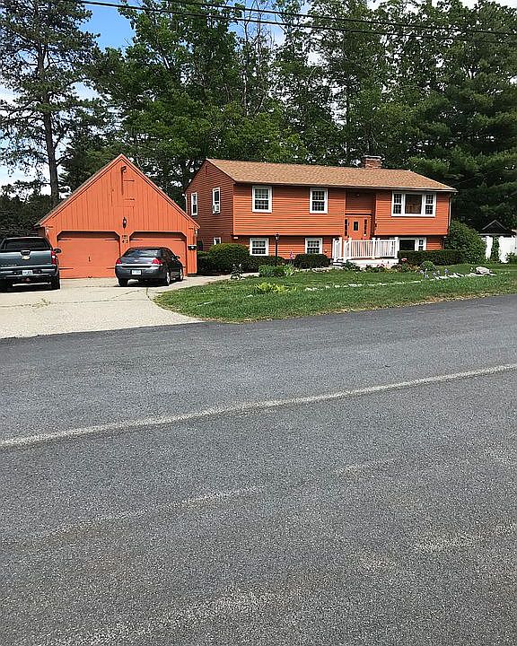 2nd image of 43 Sherri Ann Ave