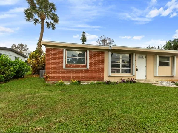 1363 Brookside DR, NAPLES, FL 34104