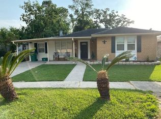 1400 Green Acres Rd, Metairie, LA 70003