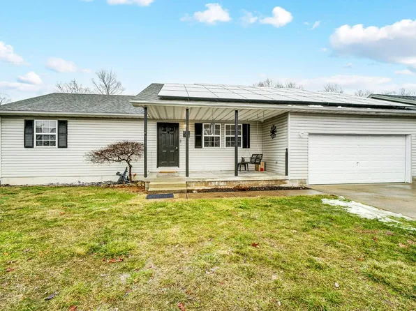 120 Elizabeth Dr, Hillsboro, OH 45133