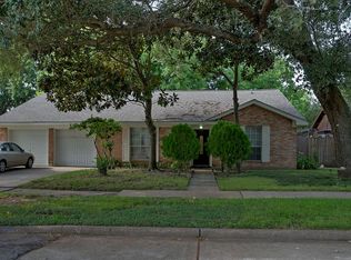 9226 Benning Dr, Houston, TX 77031