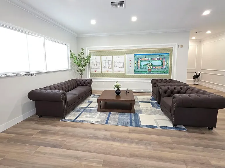 2400 S University Dr #324 — Photo 10