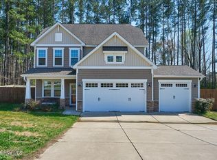 215 Farmhouse Lane, Carthage, NC 28327