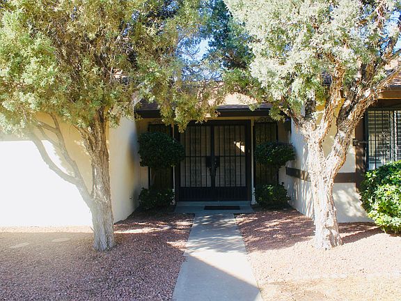 2nd image of 10651 Park View Cir