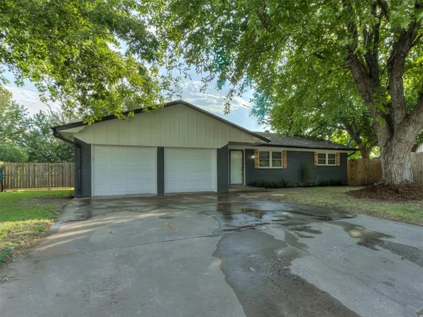 305 Hal Dr, El Reno, OK 73036