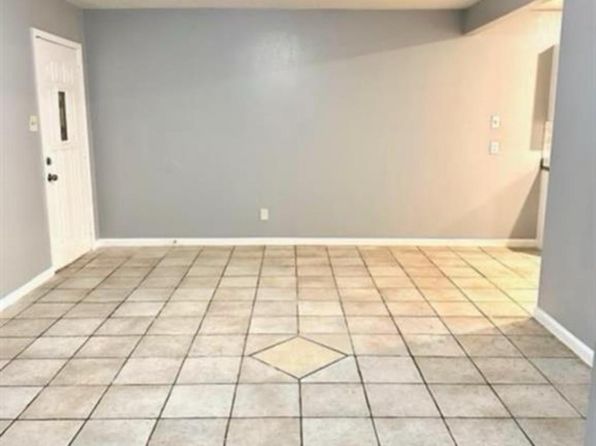 6928 Hirsch Rd #6930
