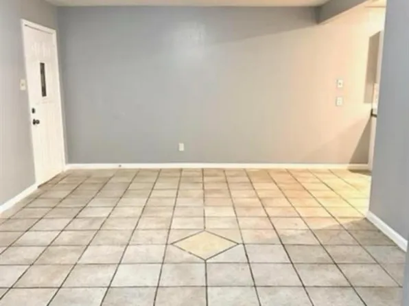 6928 Hirsch Rd #6930, Houston, TX 77016