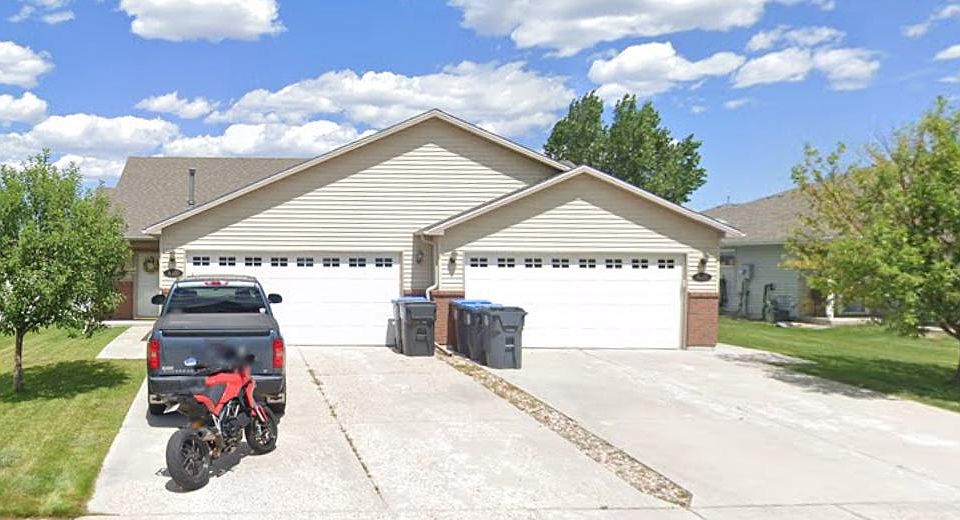 Springer ct includes a private two car garage and a fenced private back yard and patio.