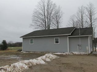 7617 W Rhoby Rd, Lake City, MI 49651