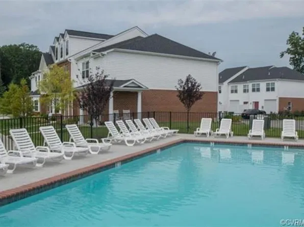 7407 Pebble Lake Dr, Mechanicsville, VA 23111