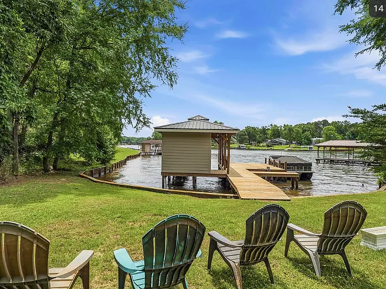 309 Thomas Dr — Photo 25