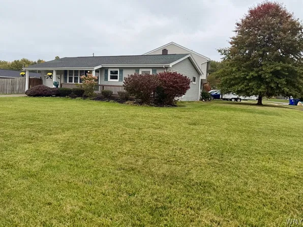 3467 Bethford Dr, Buffalo, NY 14219