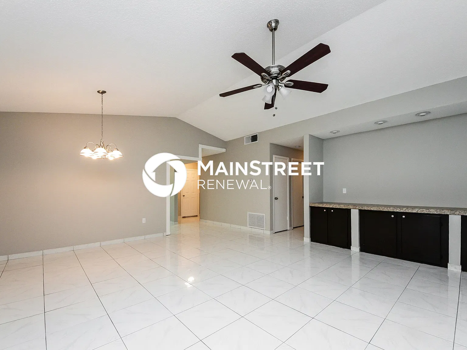 1112 Nolton Way — Photo 4