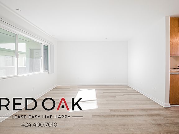 4th image of 326 S Westlake Ave APT 203