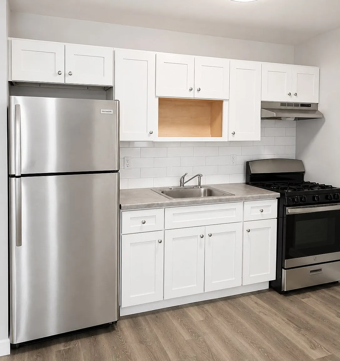 1 bed, $1,718 — Photo 2