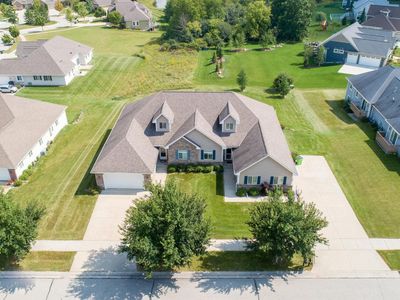 1482 Red Oak Dr, Hartford, WI, 53027