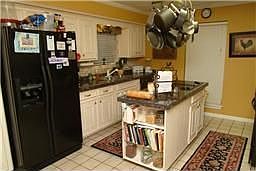 1st image of 8924 West Ln