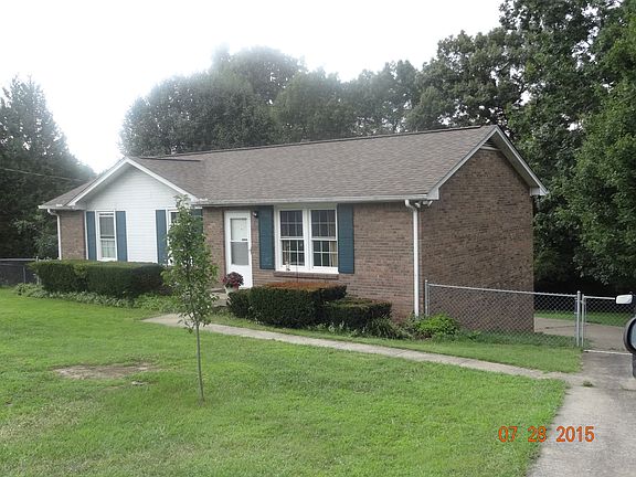 3rd image of 561 Briarwood Dr