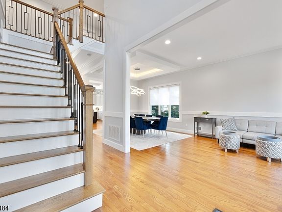 3rd image of 57 Walnut St