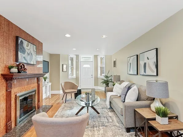 352 Tappan St APT 1, Brookline, MA 02445