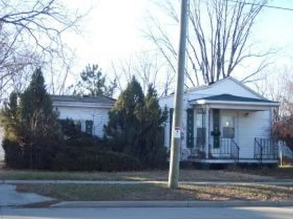 1703 1st Center Ave, Brodhead, WI 53520