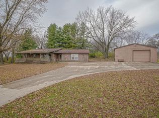 8330 N Kishwaukee Rd, Stillman Valley, IL 61084