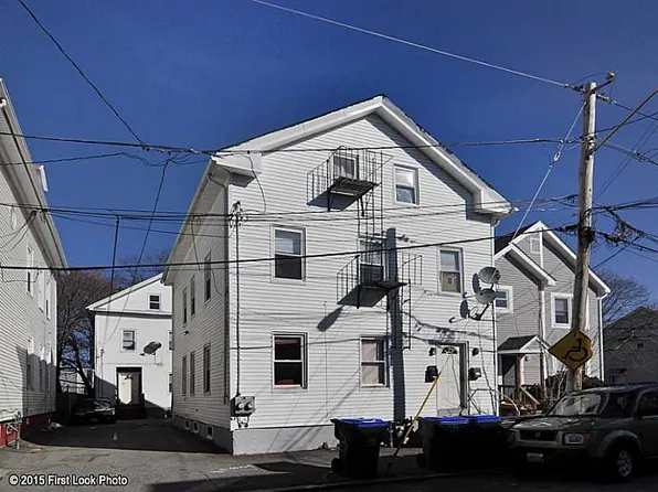 39 Hollis St, Providence, RI 02907
